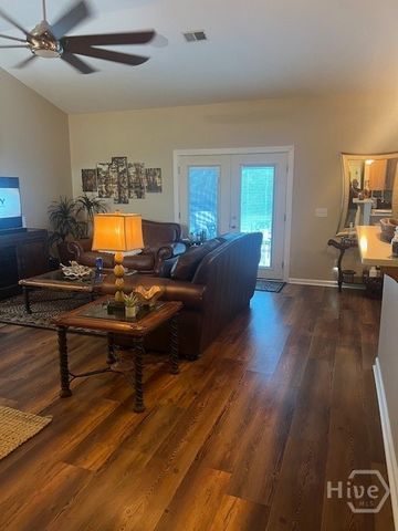 190 Willow Point Circle, Savannah, GA 31407