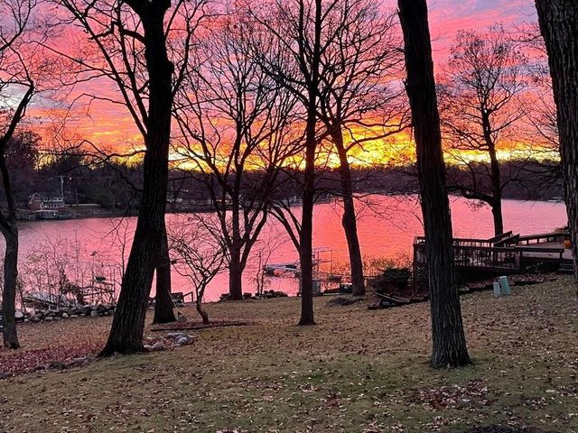 284 E Richardson Springs Road, Edgerton, WI 53534