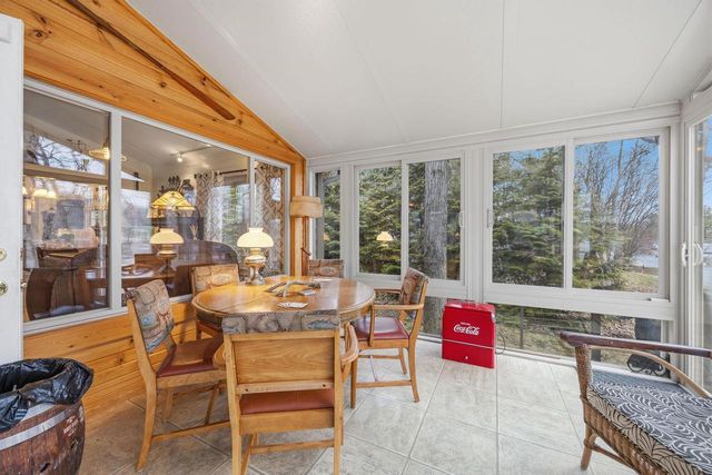 284 E Richardson Springs Road, Edgerton, WI 53534