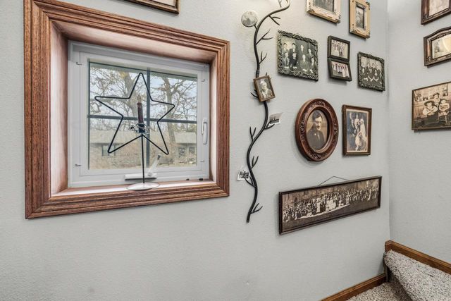 284 E Richardson Springs Road, Edgerton, WI 53534