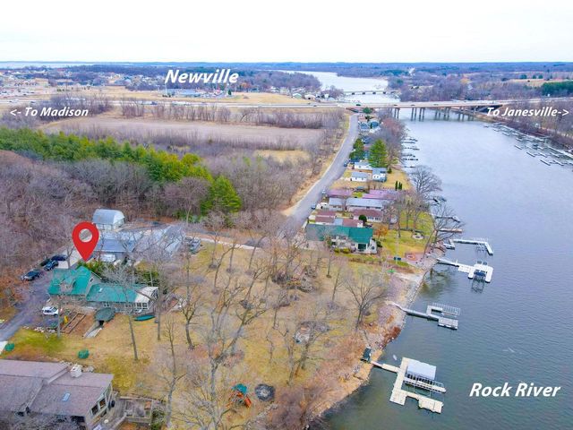 284 E Richardson Springs Road, Edgerton, WI 53534