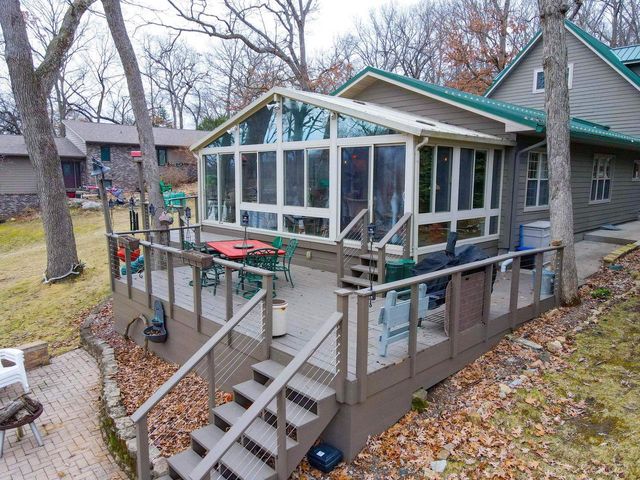 284 E Richardson Springs Road, Edgerton, WI 53534