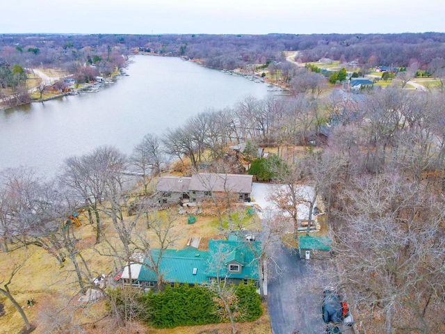 284 E Richardson Springs Road, Edgerton, WI 53534