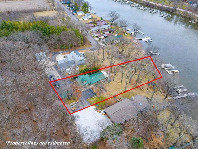 284 E Richardson Springs Road, Edgerton, WI 53534