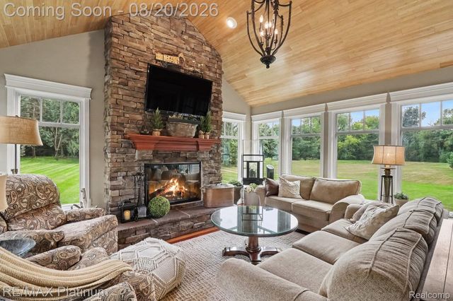 3020 Patriot Square, Rose Township, MI 48350
