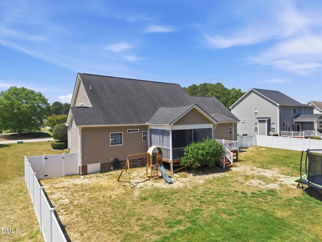 62 Corvina Drive, Clayton, NC 27520