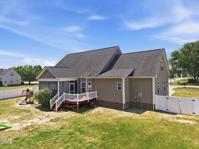 62 Corvina Drive, Clayton, NC 27520