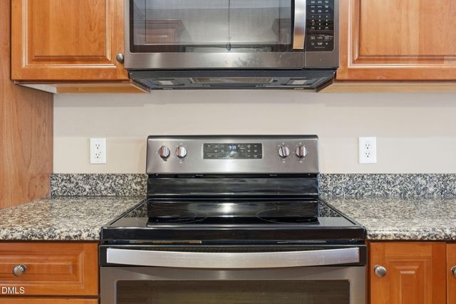 62 Corvina Drive, Clayton, NC 27520