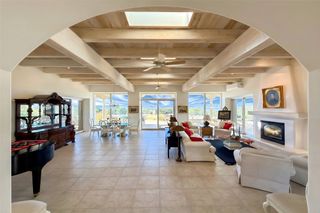 135 Chisholm Trail, Santa Fe, NM 87506