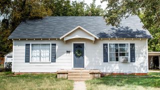 806 W oak, Olney, TX 76374
