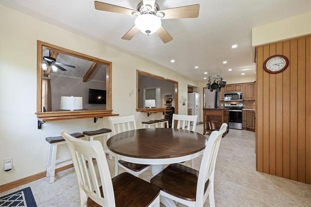 18606 E 28th Street S, Independence, MO 64057