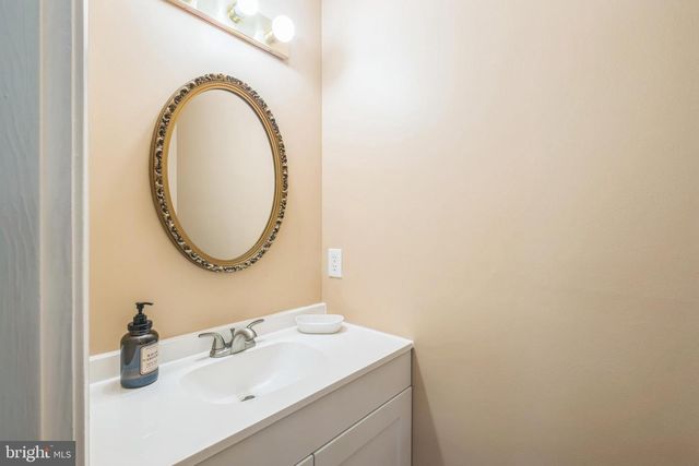 10515 SMITHY CT, North Potomac, MD 20878