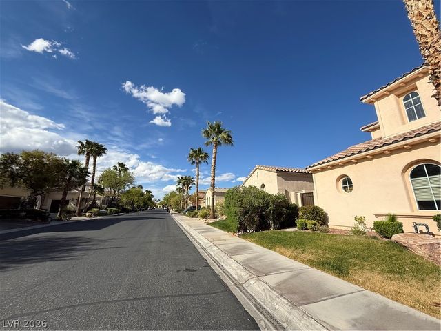 2870 Soft Horizon Way, Las Vegas, NV 89135