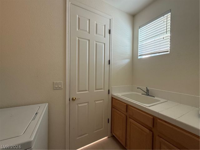 2870 Soft Horizon Way, Las Vegas, NV 89135