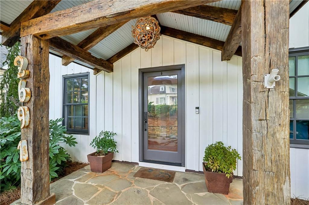 Image 2 of property listing at 2691 N Thompson Road NE, Atlanta, GA 30319