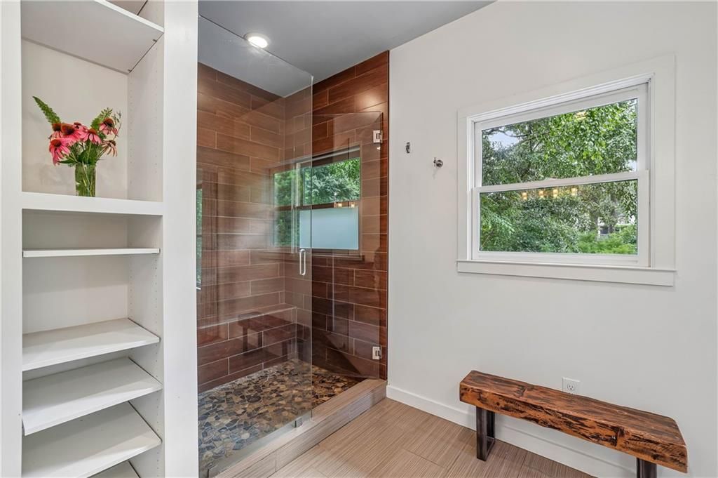 Image 26 of property listing at 2691 N Thompson Road NE, Atlanta, GA 30319