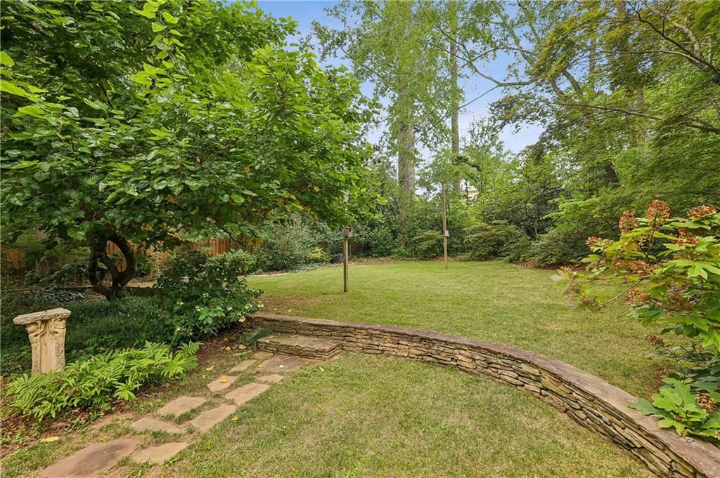 Image 33 of property listing at 2691 N Thompson Road NE, Atlanta, GA 30319