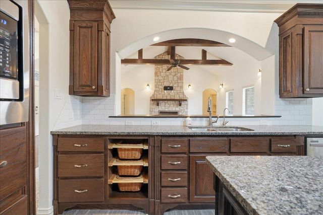 1408 Knight Avenue, Wolfforth, TX 79382