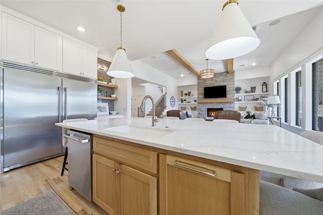 708 W 110 Place S, Jenks, OK 74037