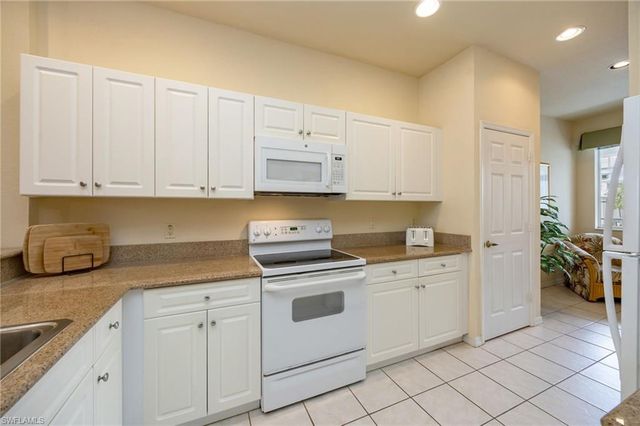 7920 Mahogany Run LN 1024, Naples, FL 34113