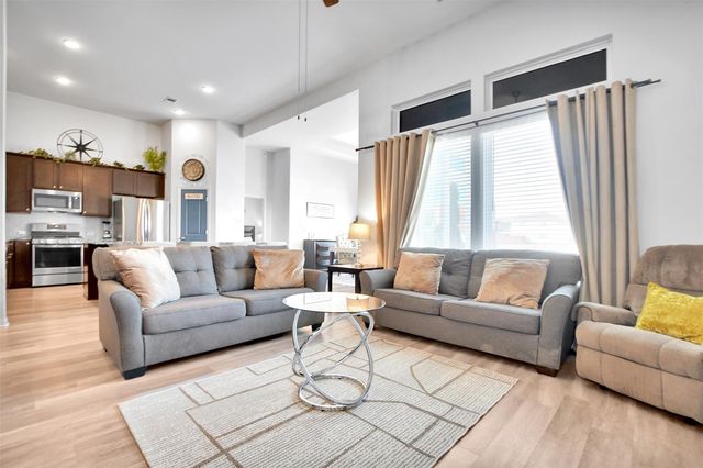 27 Montecito Lane, Manvel, TX 77578