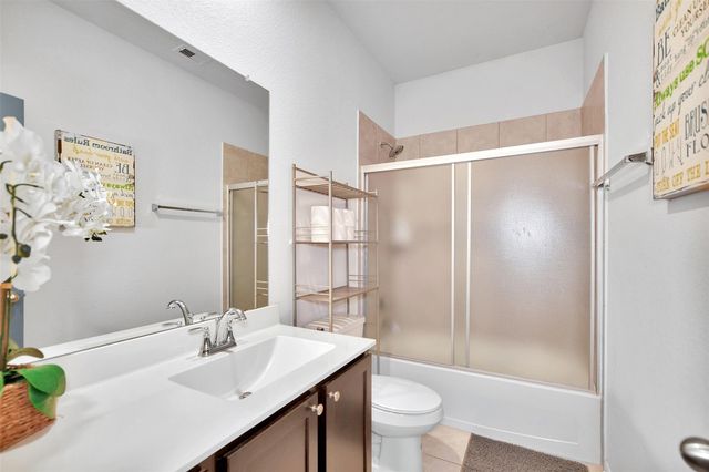 27 Montecito Lane, Manvel, TX 77578