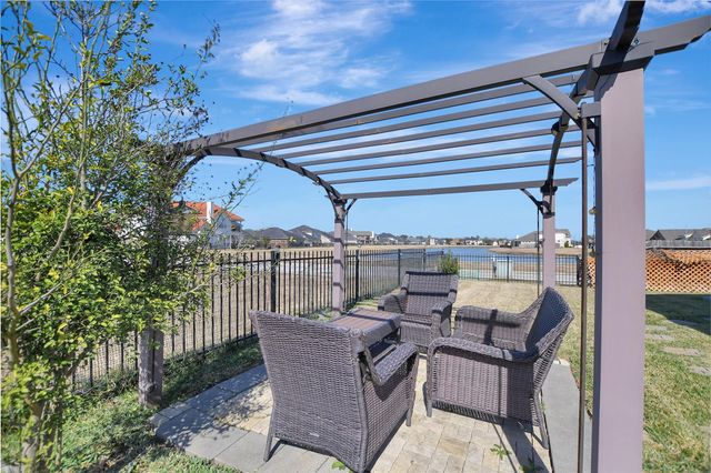 27 Montecito Lane, Manvel, TX 77578