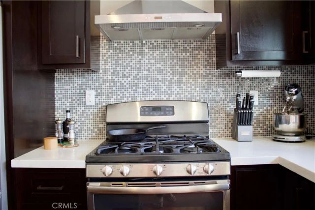 8727 Glider, Los Angeles, CA 90045