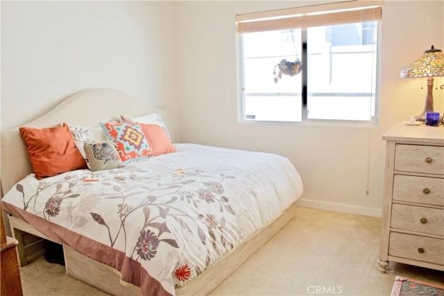 8727 Glider, Los Angeles, CA 90045