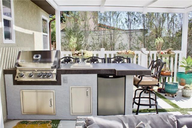 8727 Glider, Los Angeles, CA 90045