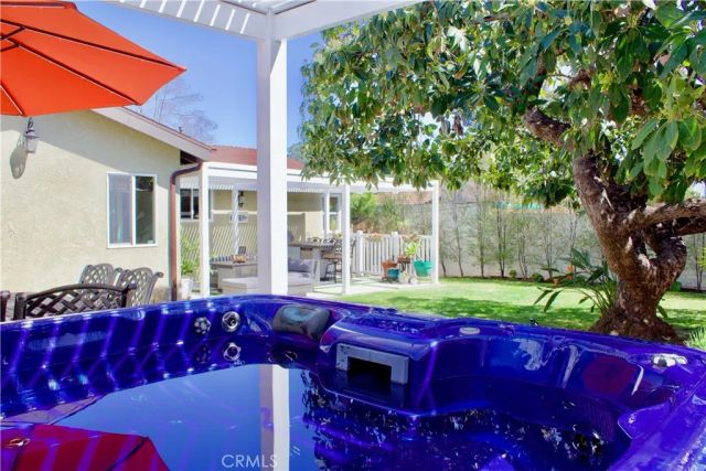 8727 Glider, Los Angeles, CA 90045