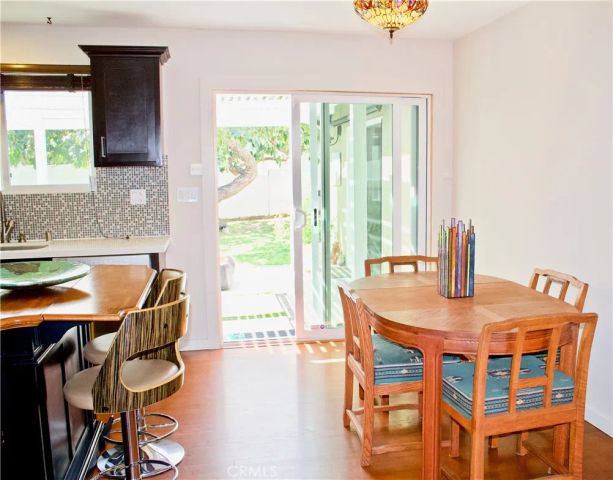 8727 Glider, Los Angeles, CA 90045