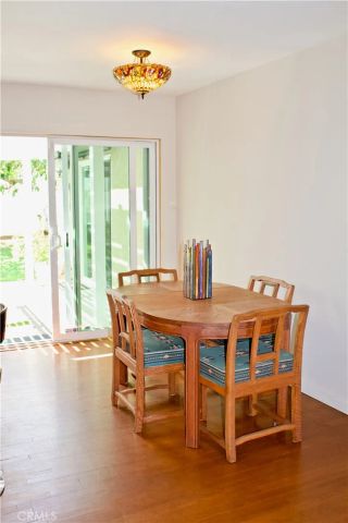 8727 Glider, Los Angeles, CA 90045