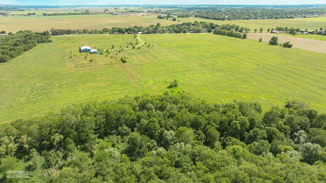 17551 Frazier Road, Sandwich, IL 60548