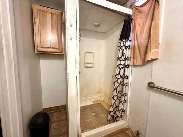 1313 S 3rd Street, Tahoka, TX 79373