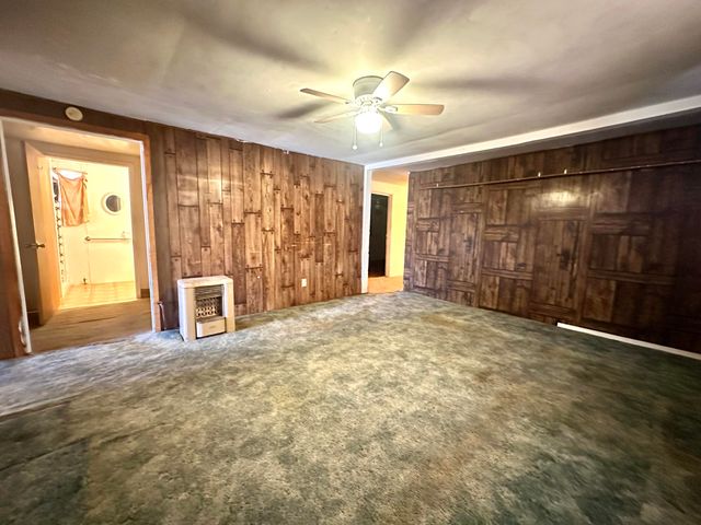 1313 S 3rd Street, Tahoka, TX 79373