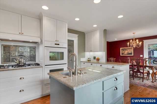 3228 Sunridge Dr S, Salem, OR 97302