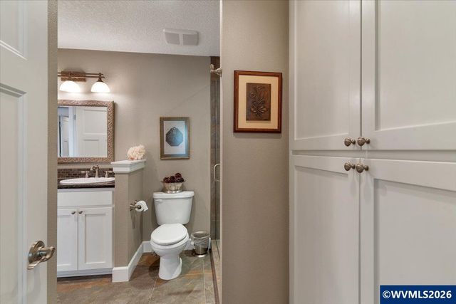 3228 Sunridge Dr S, Salem, OR 97302