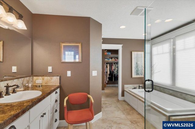 3228 Sunridge Dr S, Salem, OR 97302