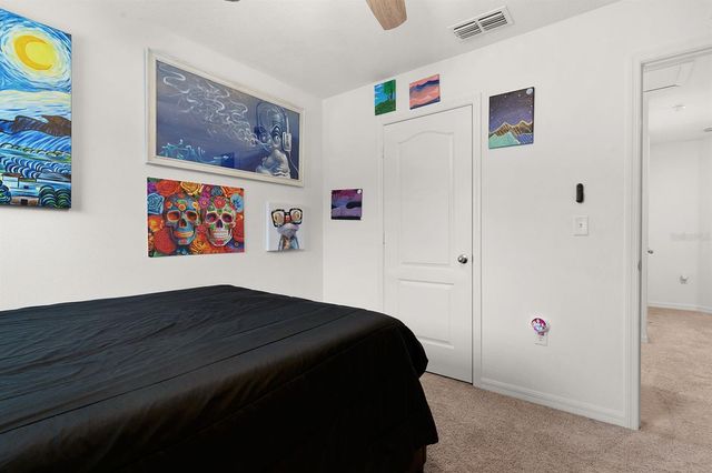 1136 SEA PINES COURT, Tavares, FL 32778