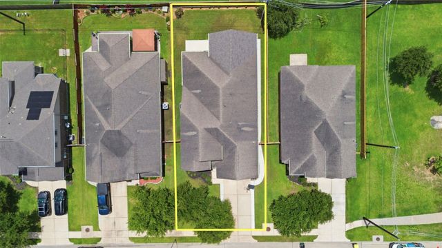 2003 Sunset Terrace Lane, Pearland, TX 77089