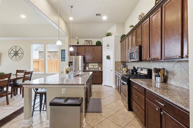 2003 Sunset Terrace Lane, Pearland, TX 77089
