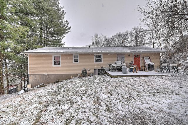 126 Whitehills Road, Kingsport, TN 37660