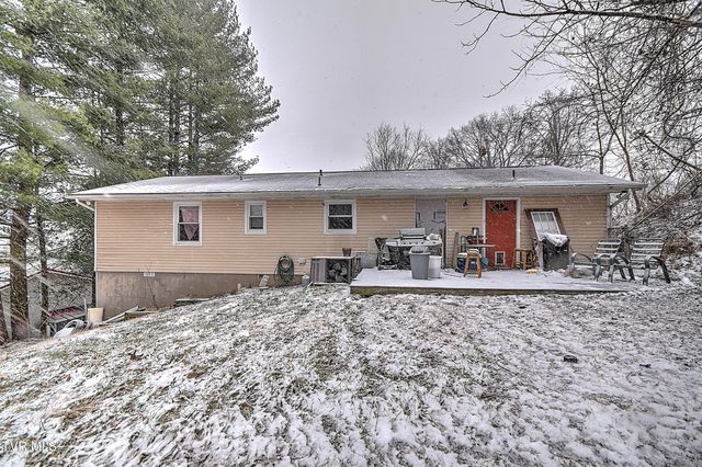 126 Whitehills Road, Kingsport, TN 37660