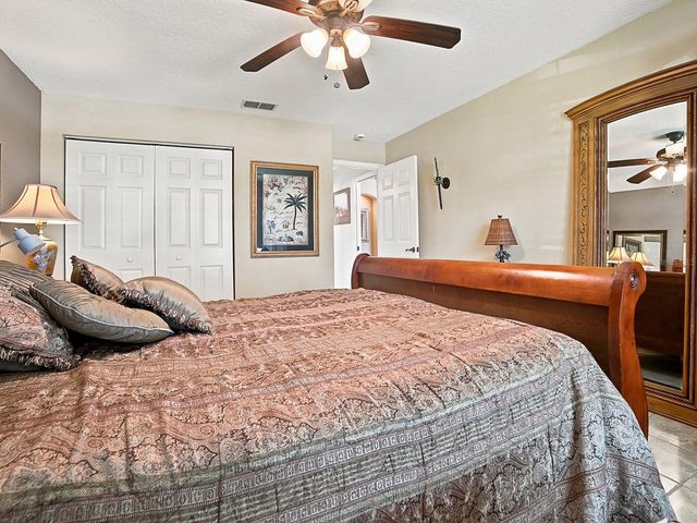 830 OLD OAKS LANE, Leesburg, FL 34748