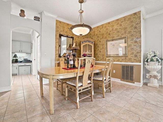 830 OLD OAKS LANE, Leesburg, FL 34748