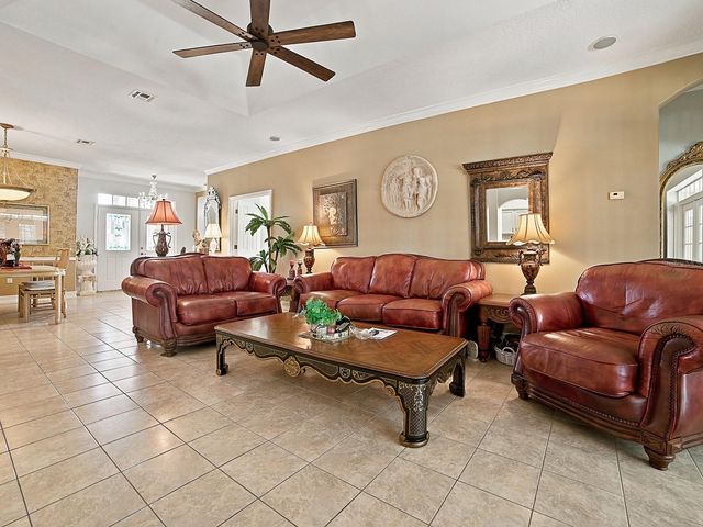 830 OLD OAKS LANE, Leesburg, FL 34748