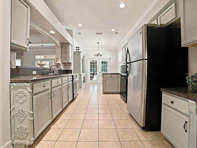 830 OLD OAKS LANE, Leesburg, FL 34748