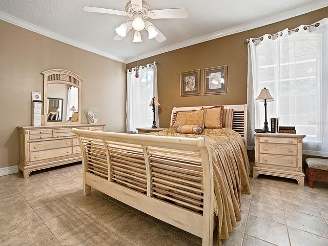 830 OLD OAKS LANE, Leesburg, FL 34748