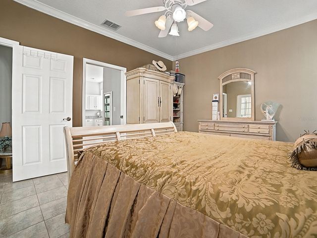 830 OLD OAKS LANE, Leesburg, FL 34748